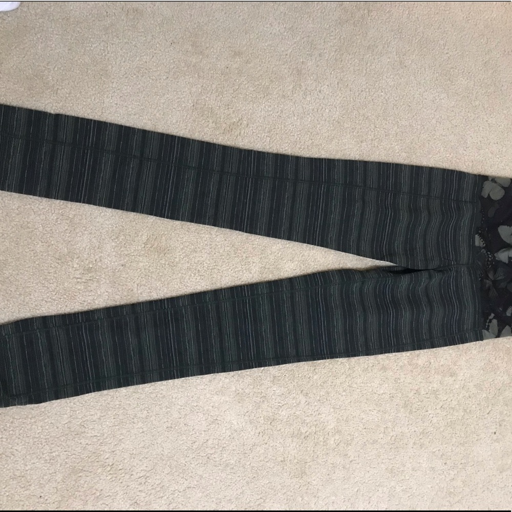 lululemon leggings green with butterfly band